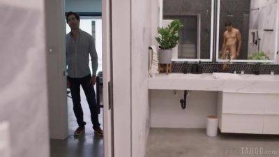 Alex Jones - Mi Casa Es Su Casa - Ken Feels, Alex Jones And Melody Marks - hclips.com