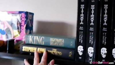 At Home With: Welcome the Ginger Solo Female - porntry.com