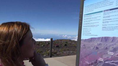 Does A Nudists Holiday - Ashlynn Taylor - hclips.com