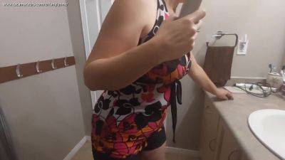 Get A Haircut and Get A Blowjob - hclips.com