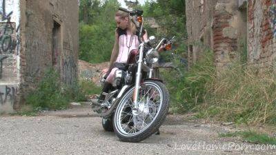 Cute Teen Is Amazed By A Big Bike - videooxxx.com
