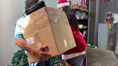 I Fuck Big-assed Mother Christmas As My Christmas Gift - upornia.com