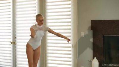 Sidra Sage - Work In Progress - upornia.com