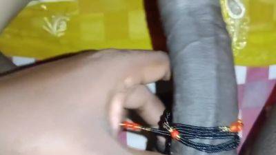 Dressed The Village Sister-in-law In A Yellow Saree And Fucked Her - desi-porntube.com