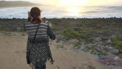 Violet Monroe - Violet Monroe's Anal Surprise on Your Final Night in Hawaii - porntry.com