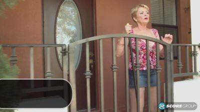 Welcome To The Neighborhood - hotmovs.com