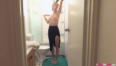 Hairy Brunette: Solitary Sensations - porntry.com