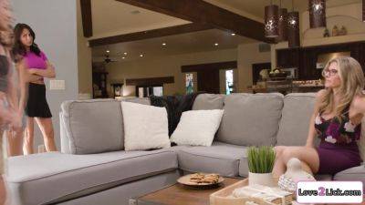 Stepdaughters said soft pussy licking discipline works best - txxx.com