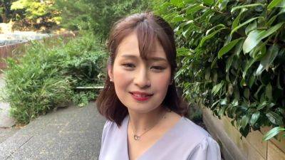 【チ●ポ狂いの淫獣美尻OL】新企画、初回からとんでもないドエロ女登場ww理知的なバリキャリ美女は密室になると誰彼構わずヤリたくなるビョーキだった！？ - txxx.com - Japan