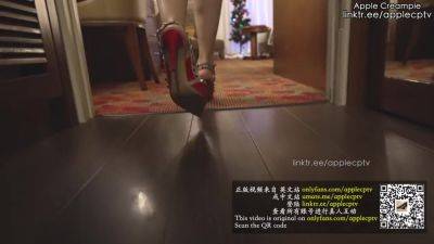 A Christmas Creampie Story - hclips.com