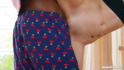 Kyler Quinn - Kyler Quinn and King Nasir: College Bash Creampie - veryfreeporn.com