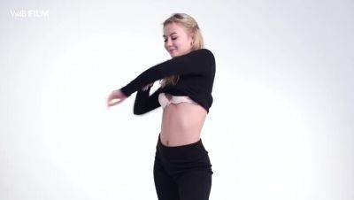 Jati's Blonde Casting - porntry.com