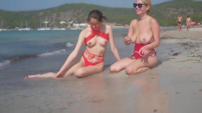 Alissa And Mila - Beach Cafe - videomanysex.com