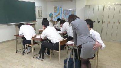 Iqqqx-04 Married Teacher Dx4 Who Gets 10 Times Wetter I - hotmovs.com