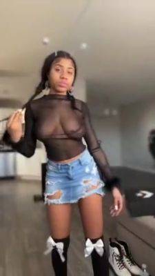 K See Through Live - upornia.com