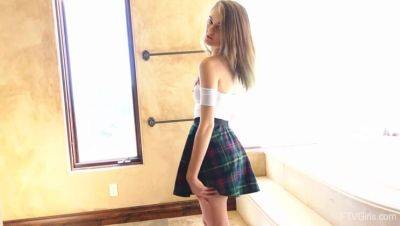 Natural Extremes: Solo & Toys feat. Lexie - xxxfiles.com