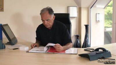 Lustful Boss' Wife - Rebecca Ruby - xxxfiles.com