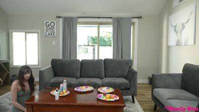 Easter Decoration - Lana Smalls - hotmovs.com