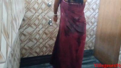 Hotel Ki Bathroom Pe Girlfriend Ki Gand Chudai - hclips.com