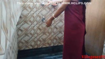 Hotel Ki Bathroom Pe Girlfriend Ki Gand Chudai - hclips.com