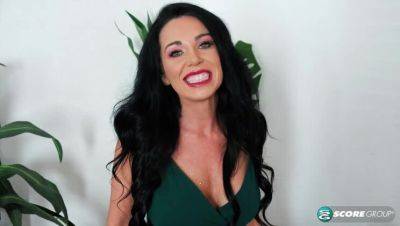 Jadan Snow's Exclusive Interview & Sexy Solo Toy Play - xxxfiles.com