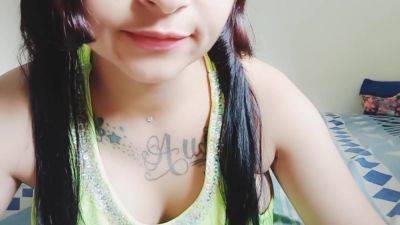 Bella Putita Quiere Gemir De Placer Que Pequena Atrevida - hclips.com