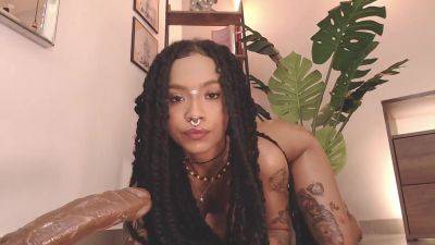 Young tattoo ebony chick - hclips.com