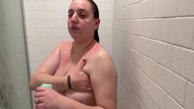 Wifey In The Shower - Milf Big Tits - hclips.com