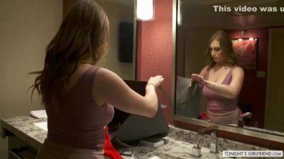 Skylar Snow - In 4k - Skylar Snow - upornia.com