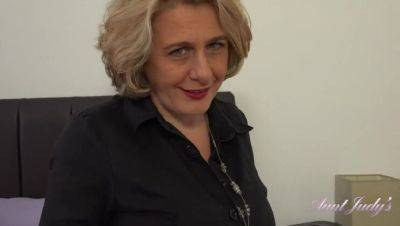 Aunt Camilla's Big Tits POV Experience - xxxfiles.com