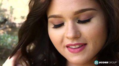 Zoe Bloom In My Pink Slit Is Wet - hotmovs.com