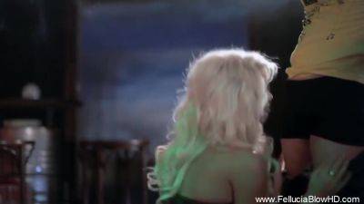 Mia Magma - Feeling Her Way To The Blowjob With Fellucia Blow - upornia.com