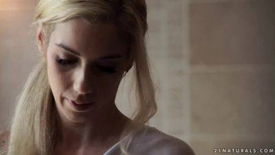 Divine Nesty's Naughty Handjob - porntry.com