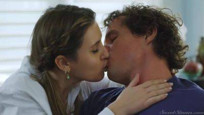 Paige Owens - Robby Echo - Robby Echo & Paige Owens - Uncovering Family's Dirty Secret 3 (POV Facial) - porntry.com