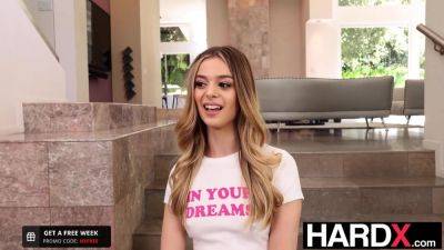 Gorgeous Molly Little 1st Blowbang - HardX - hotmovs.com