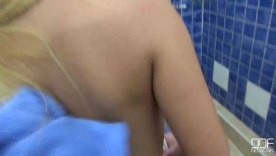 Christine's Intimate Inches Show - xxxfiles.com - Hungary