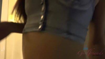 Jojo Kiss - Jojo Sizzles on Your Vegas Vacation: A Hot Amateur Show by Jojo Kiss - porntry.com