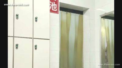 peeping chinese bath.58 - hclips.com - China