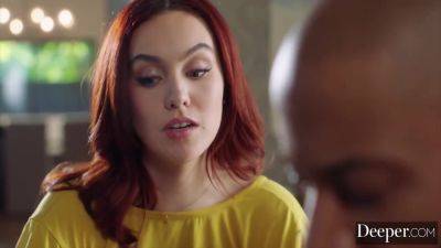 Bad Girl Freya Begs To Be Handcuffed - videomanysex.com