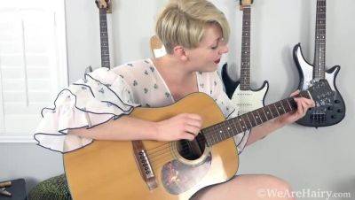 Dakota Rose: Big-Titted Blonde Pleasures Herself After Guitar Time - xxxfiles.com