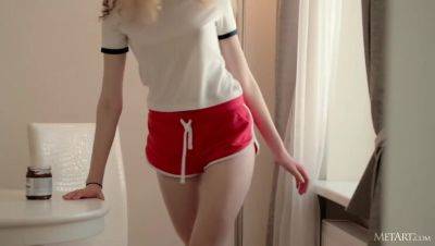 Brunette in Amber Heels - porntry.com