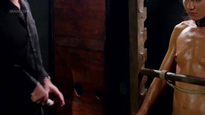 Making The Shy Lingerie Model Su - videomanysex.com