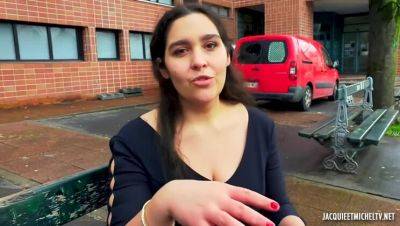 Aurore - 22, Busty Brunette with Ample Assets - veryfreeporn.com