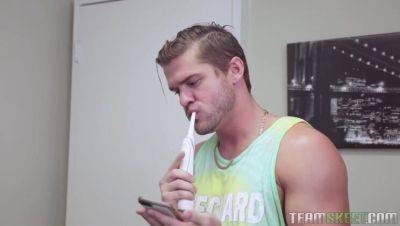 Paige Owens - Class Leader's Handjob - porntry.com