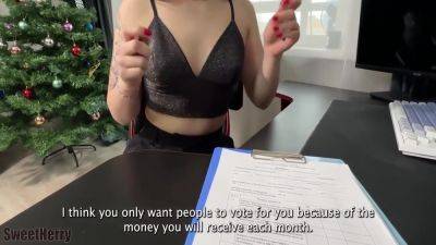 Sosedka Trahaetsya Za Mou Podpis Na Svoem Blanke 18 Min - hclips.com