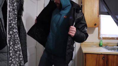 My Truck Broke Down, A Helpful Stranger Turned Out To Be A Very Hospitable Milf 17 Min - hclips.com