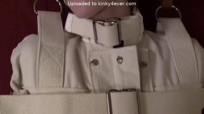 Cobbie Commited - upornia.com