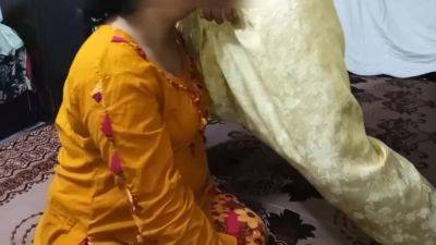 Stepmom Was Shown By Stepson To Prove That He Is Male - Hindi Story With Audio - desi-porntube.com