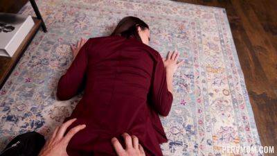 A Present With Appreciation - hotmovs.com