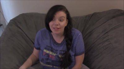 Babe Helps Her Half-brother Empty His Balls - hclips.com